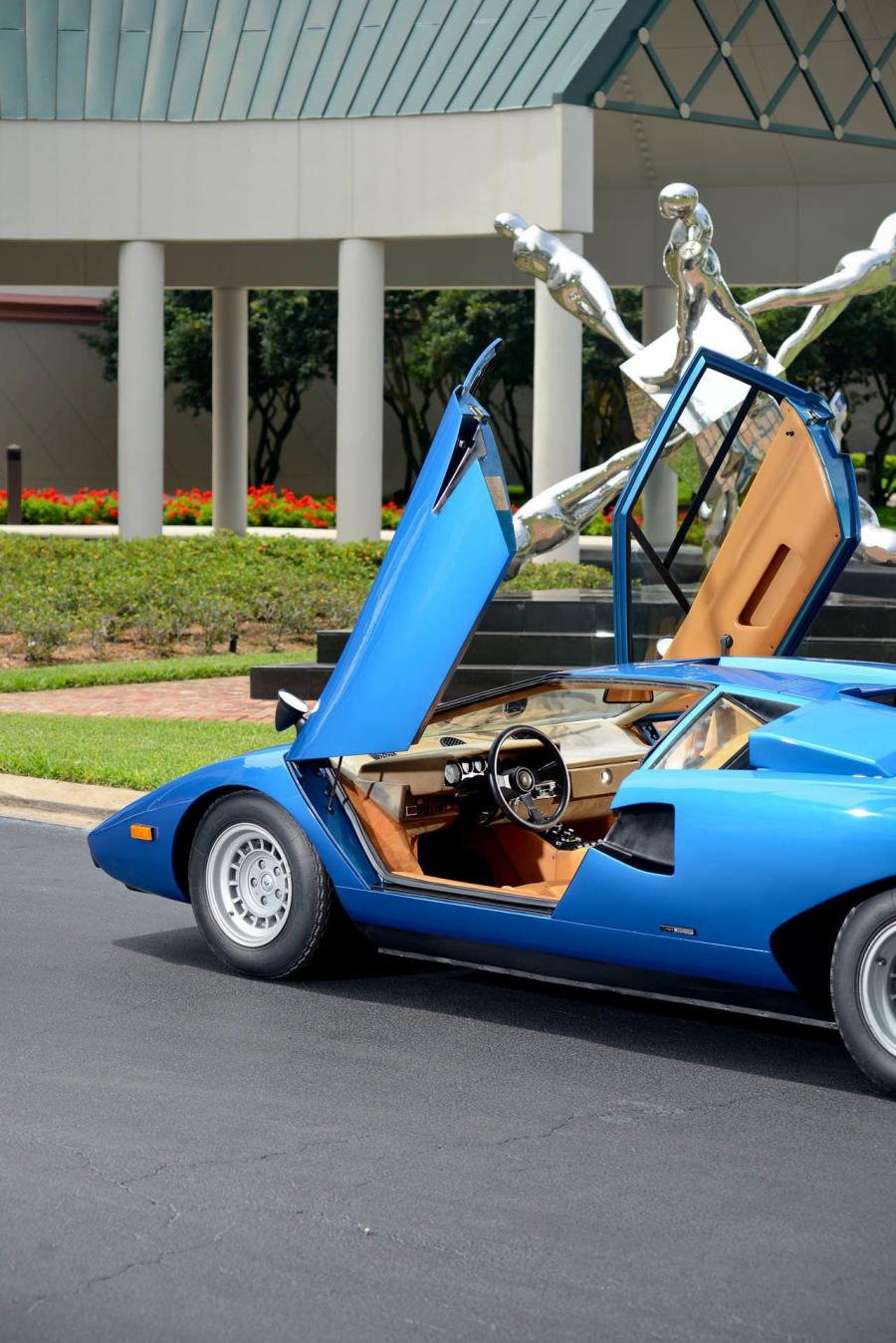  Lamborghini Countach LP400 Periscopica 1975 года  (фото 34 из 76)